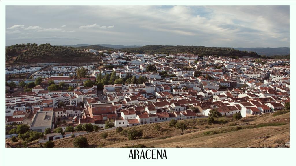 Hospederia Reina De Los Angeles Aracena Esterno foto